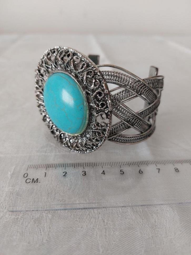 Brede vintage cuff armband met turquoise steen boho stijl, Sieraden, Tassen en Uiterlijk, Armbanden, Zo goed als nieuw, Overige materialen