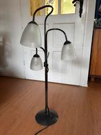 Mooie lamp. Art deco met glazen kappen 80 cm hoog, Huis en Inrichting, Art deco, Ophalen of Verzenden, Zo goed als nieuw, Minder dan 100 cm