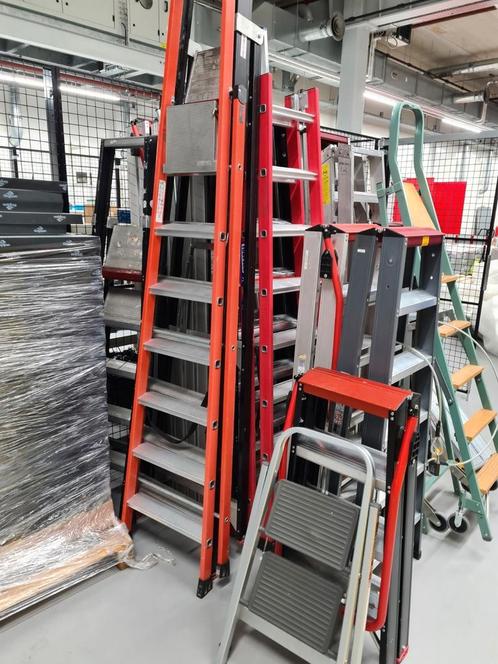 Altrex trappen, enkel traps, dubbel traps, aluminium trap, Doe-het-zelf en Verbouw, Ladders en Trappen, Zo goed als nieuw, Ophalen