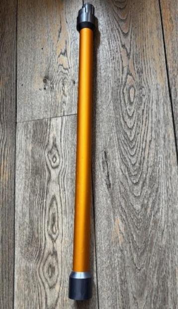 Dyson - gele stang - gebruikt - in goede staat - kleine gebr beschikbaar voor biedingen