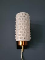 Vintage glazen wandlampje jaren 60, Ophalen of Verzenden, Zo goed als nieuw, Glas