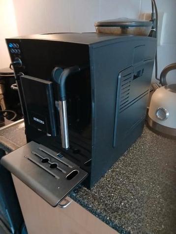 Siemens EQ5 Koffie machine  beschikbaar voor biedingen