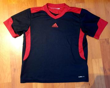 Adidas Sport T-Shirt. Maat 128 beschikbaar voor biedingen