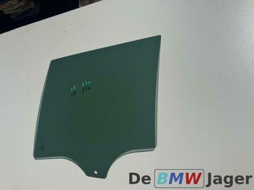 Zijruit links achter zwart BMW X5 E70 51357163751 beschikbaar voor biedingen