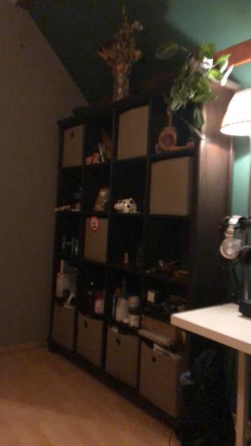 Boekcase /Dark wood/