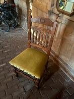 4 oude kerkstoelen, Antiek en Kunst, Antiek | Meubels | Stoelen en Banken, Ophalen