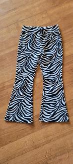 Flared broek 110, Kinderen en Baby's, Kinderkleding | Maat 110, Ophalen of Verzenden, Zo goed als nieuw, Jongen of Meisje, Broek