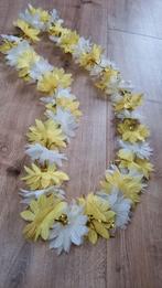 Bloemenkrans, Sieraden, Tassen en Uiterlijk, Kettingen, Ophalen, Gebruikt, Geel, Goud