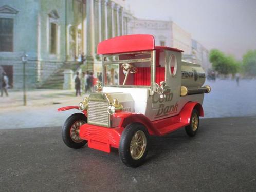 1:25 Ford Model T tankwagen spaarpot, Hobby en Vrije tijd, Modelauto's | 1:24, Zo goed als nieuw, Bus of Vrachtwagen, Overige merken