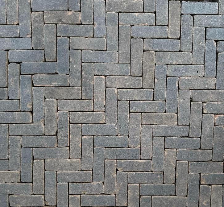 Gebakken Dikformaat Zwart Getrommeld, Tuin en Terras, Tegels en Klinkers, Nieuw, Klinkers, Overige materialen, 10 m² of meer, Ophalen of Verzenden