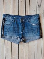 Korte spijkerbroek page young maat 176, Kinderen en Baby's, Broek, Zo goed als nieuw, Takko fashion, Verzenden