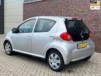 Toyota Aygo 1.0-12V + | Automaat | NWE koppeling | NAP, Gebruikt, 4 stoelen, 68 pk, Origineel Nederlands
