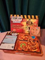 Escape room the game puzzle adventures, Hobby en Vrije tijd, Gezelschapsspellen | Bordspellen, Ophalen of Verzenden, Zo goed als nieuw