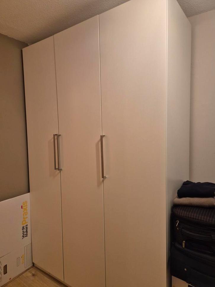 IKEA PAX, 150cm breed, wit !Opnieuw aangeboden!, Huis en Inrichting, Kasten | Kledingkasten, Zo goed als nieuw, 200 cm of meer