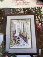 SHIRLEY HAMILTON'S ROMANTIC SOUTHLAND, Hobby en Vrije tijd, Verzenden, Zo goed als nieuw, Handborduren, Borduurpakket