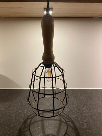 Hanglamp beschikbaar voor biedingen