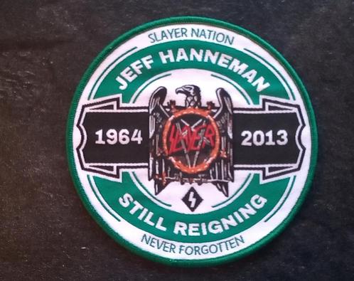 Slayer  Jeff Hanneman still reigning  patch 26-- 9cm, Verzamelen, Muziek, Artiesten en Beroemdheden, Nieuw, Kleding, Verzenden