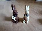 2 beeldjes van hazen / konijnen ook leuk voor pasen, Diversen, Pasen, Ophalen, Zo goed als nieuw
