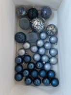 Uitgebreide set blauwe kerstballen en kaarsenhouders., Diversen, Kerst, Ophalen, Zo goed als nieuw