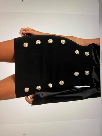 Orginele Balmain rok beschikbaar voor biedingen