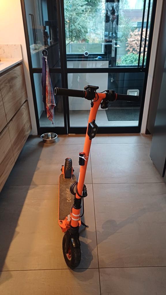 Elektrische step Denver, Fietsen en Brommers, Steps, Gebruikt, Elektrische step (E-scooter), Ophalen