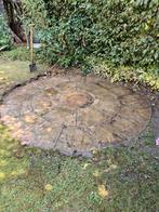 Mooie cirkel met omliggende stenen. Natuursteen geel., Gebruikt, Natuursteen, Terrastegels, 5 tot 10 m²