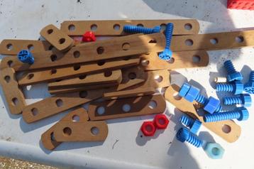 bouwen onderdelen houten constructie speelgoed beschikbaar voor biedingen