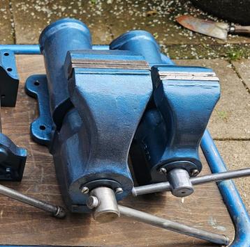 SZ Spantechniek Zeulenroda Professionele Vintage Bankschroef beschikbaar voor biedingen