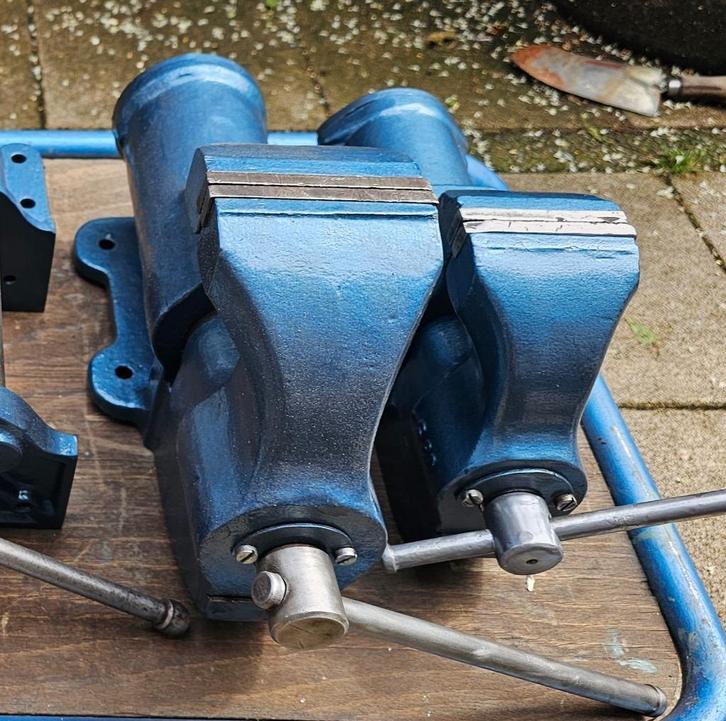 SZ Spantechniek Zeulenroda Professionele Vintage Bankschroef, Antiek en Kunst, Antiek | Gereedschap en Instrumenten, Ophalen of Verzenden