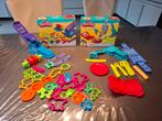2 klei sets van Play Doh met vormpjes, Ophalen of Verzenden, Zo goed als nieuw