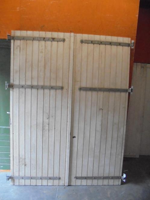 Houten openslaande garagedeuren, 172,5 x 229,5 (nr. GG4100A), Doe-het-zelf en Verbouw, Deuren en Horren, Zo goed als nieuw, Garagedeur
