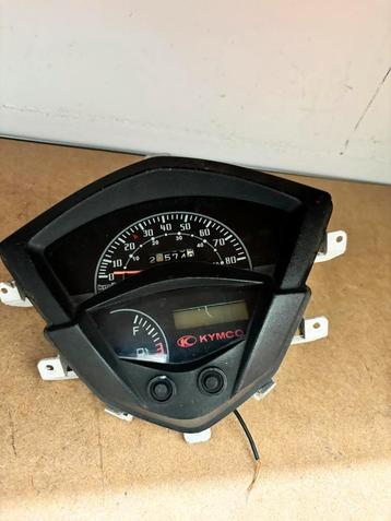 Kymco Carry / Kymco Delivery kilometer teller / cockpit beschikbaar voor biedingen