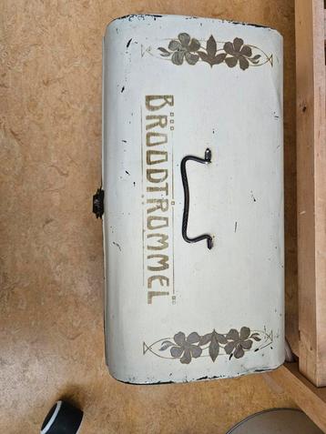 Vintage Broodtrommel - Blik beschikbaar voor biedingen