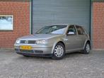Volkswagen Golf 1.6 FSI AIRCO CRUISE TREKHAAK ELEKTR RAMEN, Voorwielaandrijving, 1145 kg, 1200 kg, Handgeschakeld