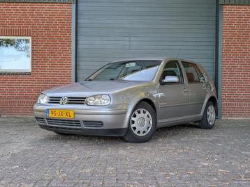 Volkswagen Golf 1.6 FSI AIRCO CRUISE TREKHAAK ELEKTR RAMEN beschikbaar voor biedingen