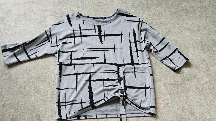 Elsewhere shirt met bijzonder knoop detail, mt L.. nieuw!, Kleding | Dames, Truien en Vesten, Nieuw, Maat 42/44 (L), Grijs, Ophalen of Verzenden