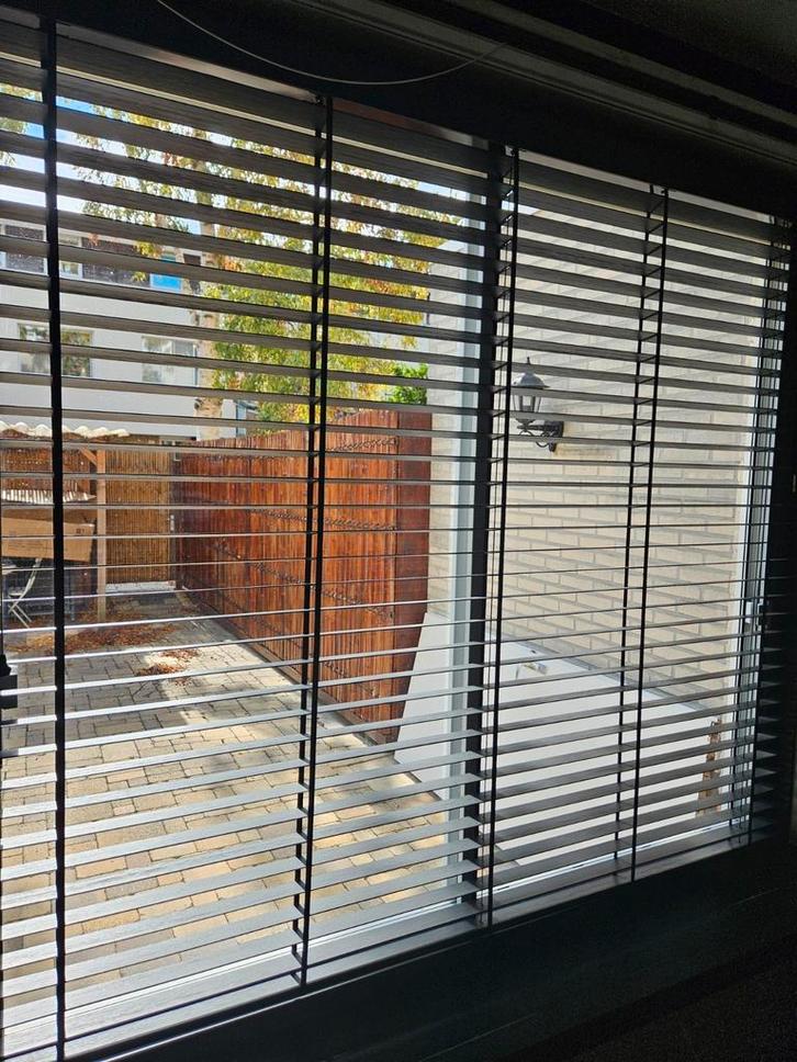 Fenstr Bamboe Jaloezie Wessel Zwart 50mm - 157x157 cm, Huis en Inrichting, Stoffering | Gordijnen en Lamellen, Nieuw, Minder dan 100 cm