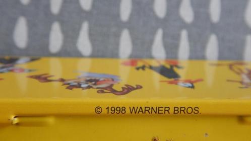 blikken doosje looney tunes sigaretten box, Verzamelen, Blikken, Gebruikt, Overige, Overige merken, Ophalen of Verzenden