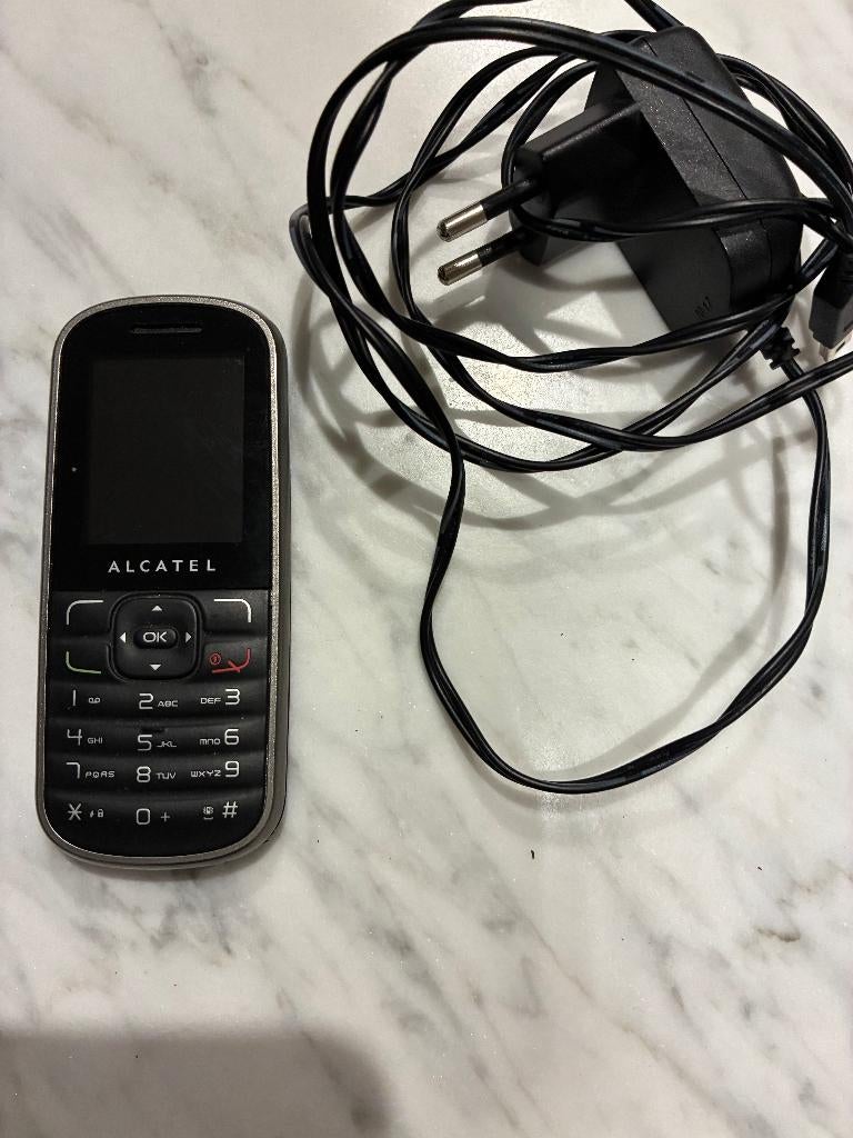Alcatel OT-303 mob. telefoontje., Ophalen of Verzenden, Gebruikt