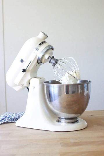 Gezocht (defecte) Kitchenaid mixer beschikbaar voor biedingen
