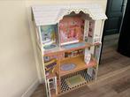 Barbiehuis of poppenhuis, Kinderen en Baby's, Speelgoed | Poppenhuizen, Ophalen of Verzenden, Zo goed als nieuw