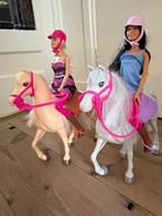 Barbie 2x met paard en paarden accessoires, Ophalen of Verzenden, Zo goed als nieuw, Barbie