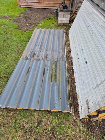 Gebruikte Sandwich Dakpanelen - Diverse Maten beschikbaar voor biedingen