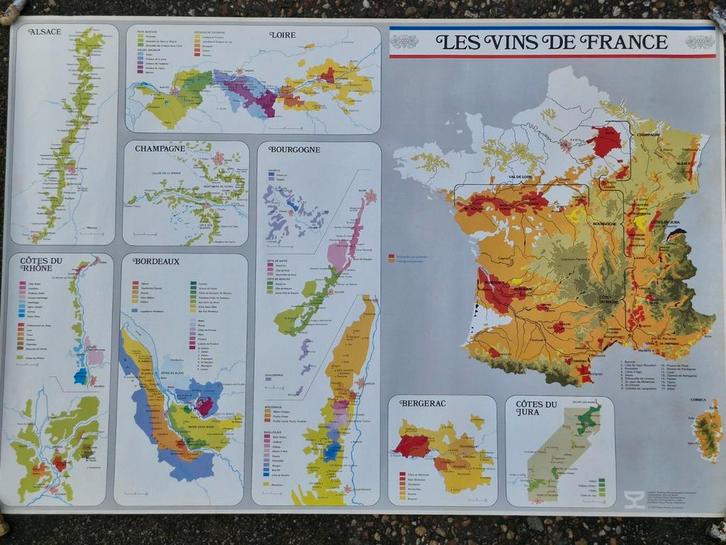 Vintage wijnpropaganda landkaart van Frankrijk. 1977, Boeken, Atlassen en Landkaarten, Zo goed als nieuw, Landkaart, Frankrijk