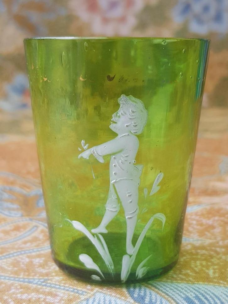 Mooi antiek glas uit Amerika van Mary Gregory 6 cm., Antiek en Kunst, Antiek | Glas en Kristal, Ophalen of Verzenden