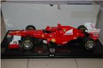 1:8 FERRARI FORMULE 1 F150 ITALIA ALONSO Amalgam WRH, Hobby en Vrije tijd, Modelauto's | 1:5 tot 1:12, Verzenden, Zo goed als nieuw