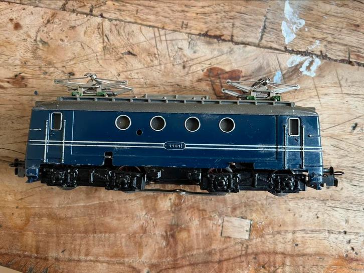 SEH 800 / 1100 ns originele blauwe loc marklin, Hobby en Vrije tijd, Modeltreinen | H0, Gebruikt, Locomotief, Wisselstroom, Märklin