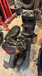 Type 3 project, Fietsen en Brommers, Scooters | Piaggio, Ophalen of Verzenden, Zo goed als nieuw, Benzine, Zip