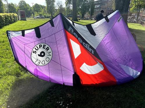 Reedin Supermodel HTF2 - lavender - 9M - ZGAN, Watersport en Boten, Kitesurfen, Zo goed als nieuw, Kite, 9 m², Geen board, Ophalen of Verzenden