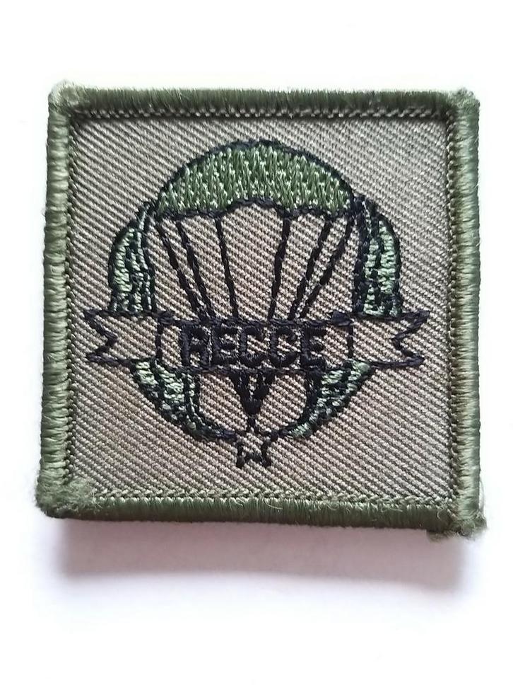 Borstembleem recce lmb, Verzamelen, Militaria | Algemeen, Landmacht, Embleem of Badge, Nederland, Ophalen of Verzenden